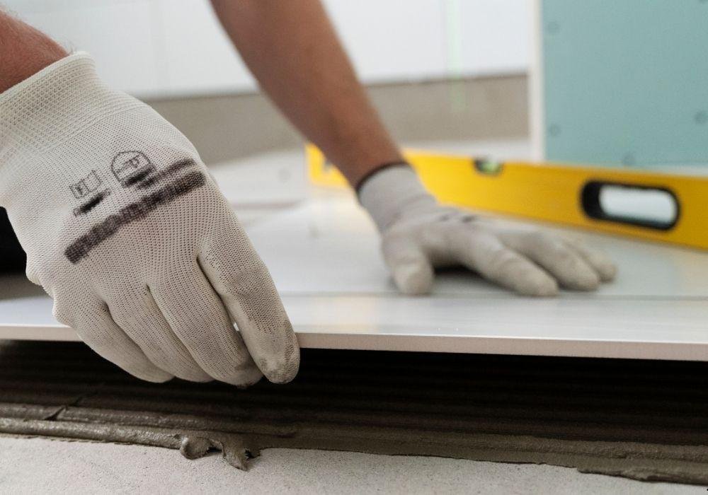 Custom Tile, Natural Stone (MarbleTravertineQuartzite) & Waterproof Flooring